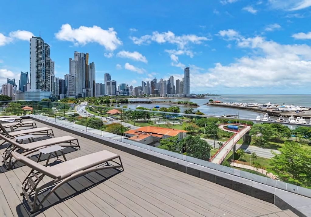 City living properties in Panama City starting from 250,000 dollars